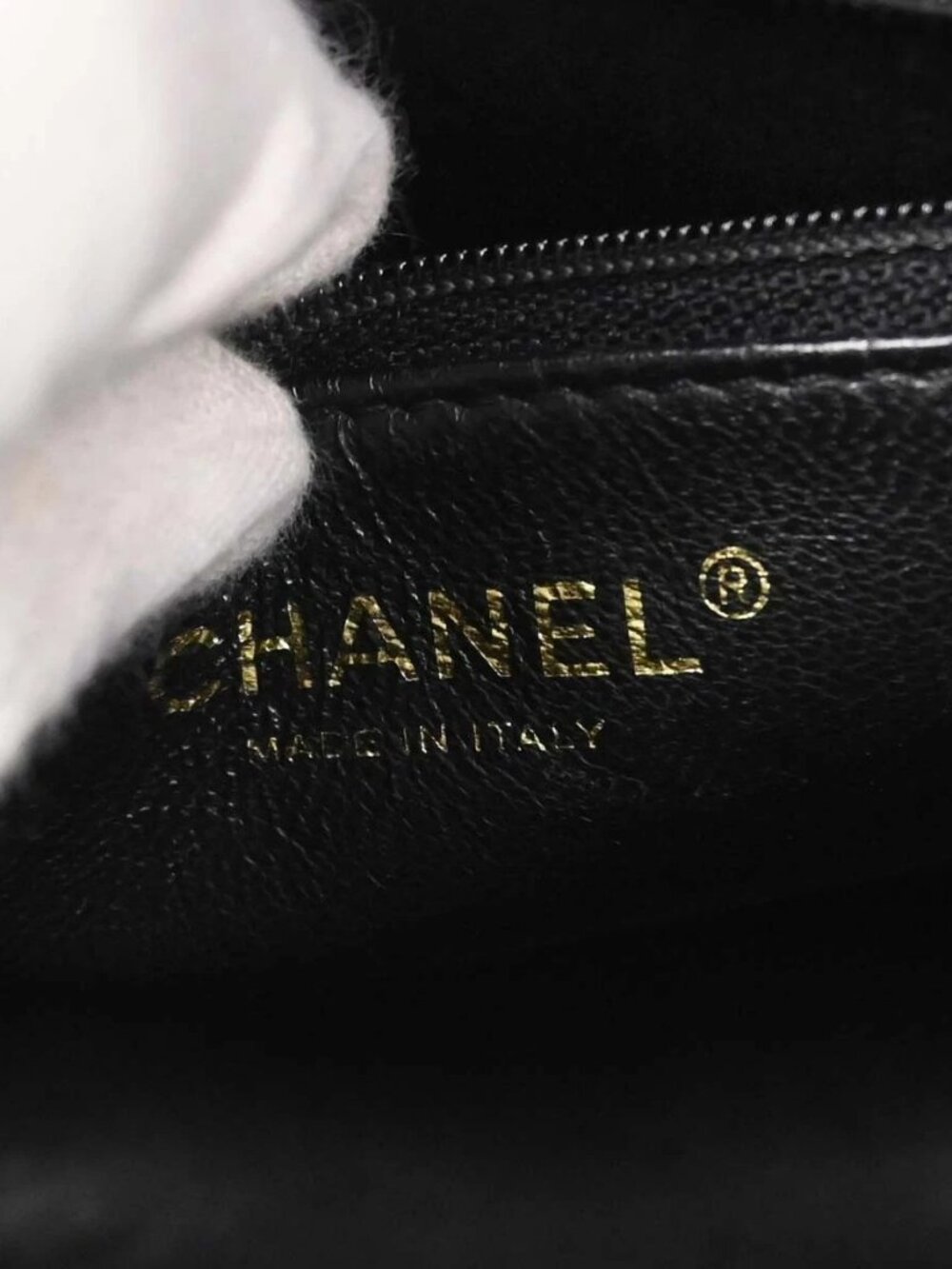 Chanel Black Calfskin Medallion Tote Handbag 187407 - Picture 16 of 16